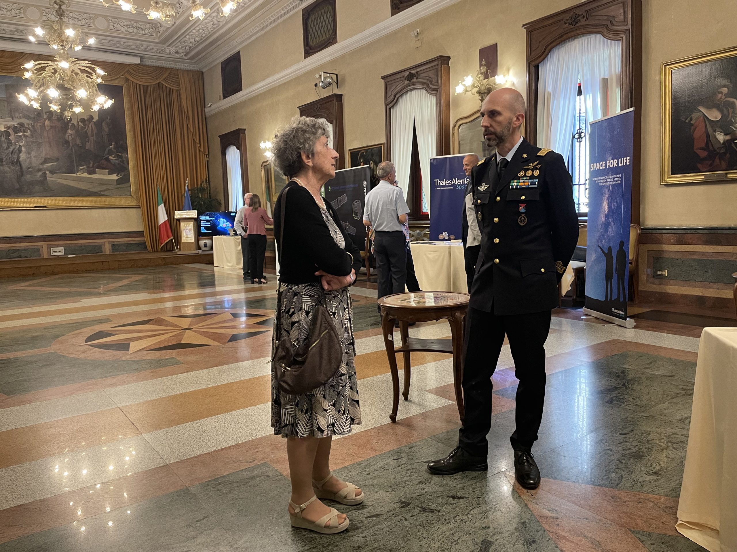 La nostra Presidente Fulvia Quagliotti incontra il Generale di Brigata Aerea Davide Cipelletti